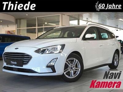 Frozen white Gebraucht 2021 Ford Focus Limousine | 12.950 € (Fairer Preis)