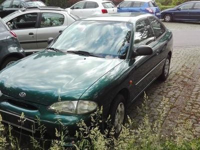 Gebraucht Hyundai Accent 102 PS (75 kW) 2000 Grün metallic Limousine