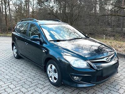 Gebraucht Hyundai i30 116 PS (85 kW) 2010 Kombi
