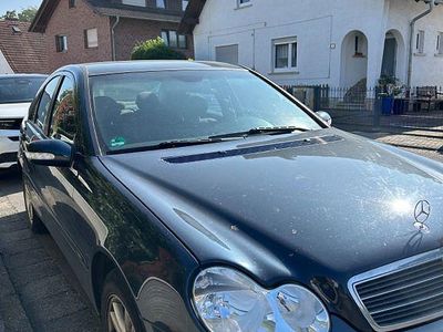 Mercedes C180
