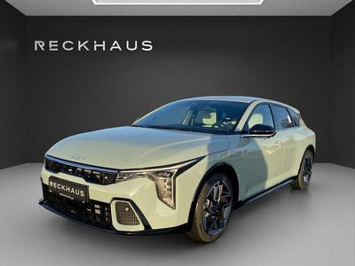 Neu Kia K4 GT-Line 179 PS (131 kW) 2025 Grün Limousine