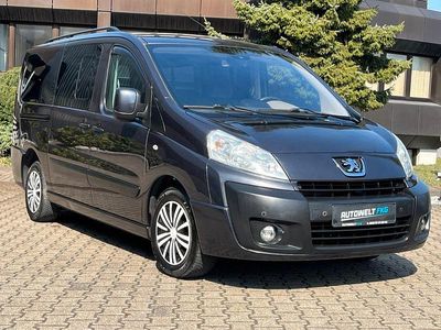 Usata Peugeot TePee Premium 136 CV (100 kW) 2010 Grigio Monovolume