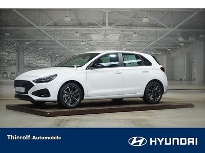 Serenity white Gebraucht 2024 Hyundai i30 Advantage Limousine | 22.480 € (Fairer Preis)