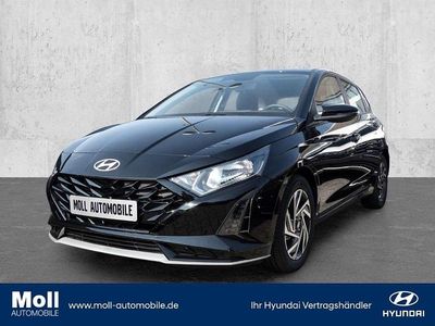 Neu Hyundai i20 Comfort 101 PS (74 kW) 2025 Schwarz Limousine