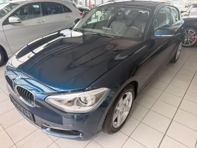 Gebraucht BMW 120 Advantage 184 PS (135 kW) 2013 Blau Kleinwagen