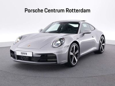 Porsche 911 Carrera