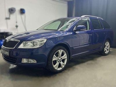 Gebraucht Skoda Octavia 140 PS (102 kW) 2010 Blau Kombi