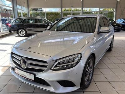 Gebraucht Mercedes C220 Avantgarde 194 PS (142 kW) 2018 Silber Kombi