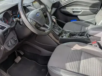 Gebraucht Ford Kuga Titanium 179 PS (131 kW) 2019 Grün SUV