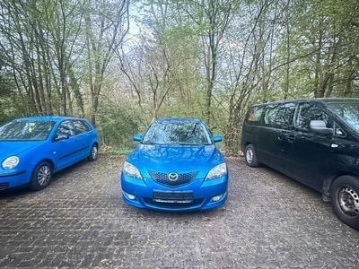 Usata Mazda 3 105 CV (77 kW) 2005 Blu Berlina