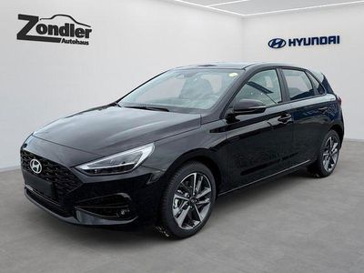 Neu Hyundai i30 Advantage 101 PS (74 kW) 2025 Schwarz Limousine