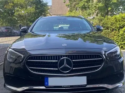 Gebraucht Mercedes E200 160 PS (117 kW) 2021 Grau Limousine