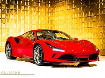 Usata Ferrari F8 719 CV (528 kW) 2021 Rosso Coupé