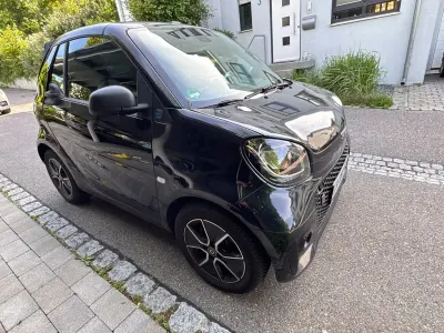 Gebraucht Smart ForTwo Electric Drive 41 kW (56 PS) 2020 Schwarz Cabrio