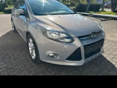 Brugt Ford Focus 125 HK (91 kW) 2012 Sølv Stationcar