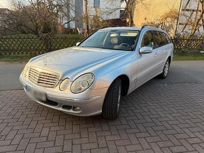 Usata Mercedes E280 Elegance 191 CV (140 kW) 2005 Argento Station wagon