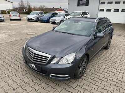Gebraucht Mercedes E220 170 PS (125 kW) 2011 Grau Kombi