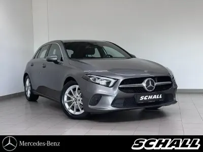 Gebraucht Mercedes A200 Progressive 163 PS (119 kW) 2018 Grau Limousine