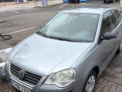 Gebraucht VW Polo 75 PS (55 kW) 2006 Grau Kleinwagen