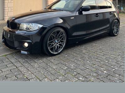 gebraucht BMW 120 E87 d LCI M-Paket 177ps Xenon PDC NAVI FOL AUSCHTTUNG.