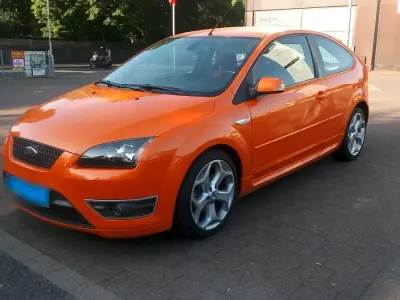 Gebraucht Ford Focus ST 226 PS (166 kW) 2007 Orange Limousine