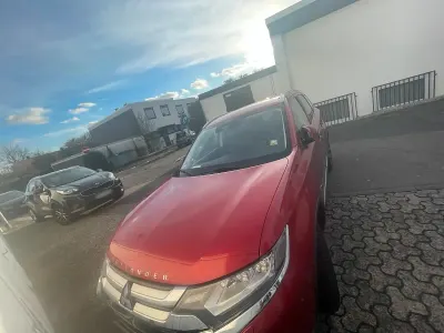 Gebraucht Mitsubishi Outlander 150 PS (110 kW) 2017 SUV