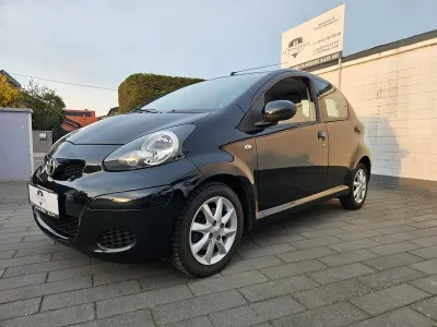 Gebraucht Toyota Aygo Cool 68 PS (50 kW) 2009 Schwarz Kleinwagen