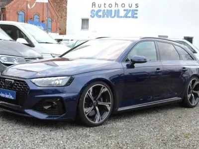 Usata Audi RS4 Sport 450 CV (330 kW) 2023 Blu Station wagon
