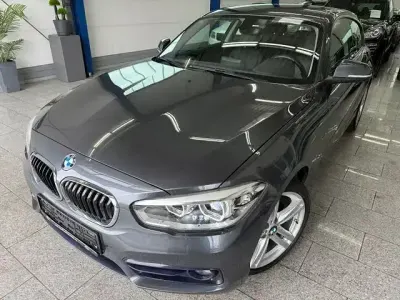 Usata BMW 116 Sport Line 116 CV (85 kW) 2015 Grigio Utilitaria