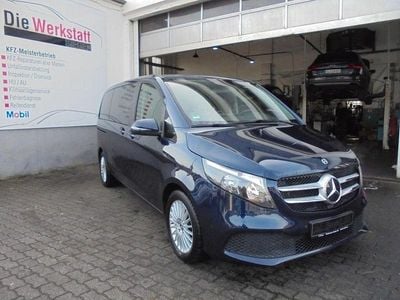 Gebraucht Mercedes V250 190 PS (139 kW) 2020 Cavansitblau metallic Van / Kleinbus