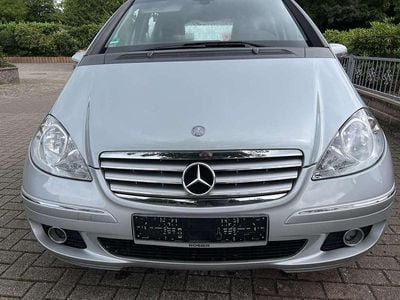 Mercedes A200