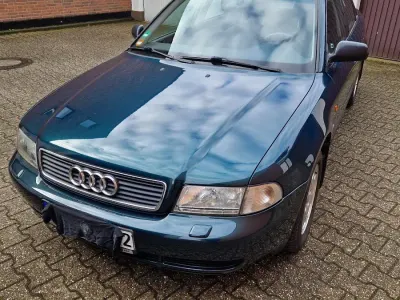Gebraucht Audi A4 101 PS (74 kW) 1996 Grün Limousine