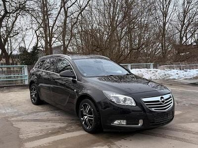 Gebraucht Opel Insignia 260 PS (191 kW) 2011 Schwarz Kombi
