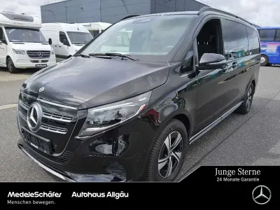 Gebraucht Mercedes EQV300 150 kW (204 PS) 2025 Obsidianschwarz Van / Kleinbus