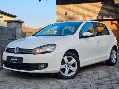 Weiß Gebraucht 2011 VW Golf Comfortline Limousine | 4.990 € (Guter Preis)