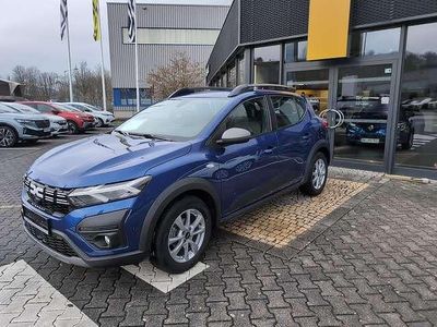 Gebraucht Dacia Sandero Expression 91 PS (66 kW) 2023 Ironblau metallic Kleinwagen