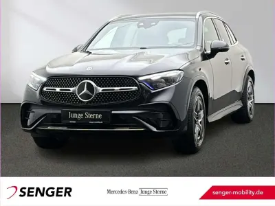 Używany Mercedes GLC300 AMG 269 KM (197 kW) 2025 Czarny SUV