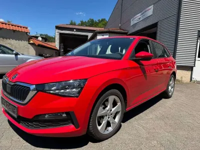 Gebraucht Skoda Scala Cool Plus 116 PS (85 kW) 2021 Corridarot Kleinwagen