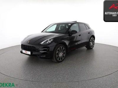 Usata Porsche Macan Turbo Performance Package 441 CV (324 kW) 2018 Nero SUV