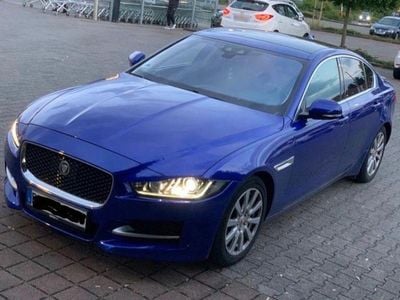 Second-hand Jaguar XE Prestige 179 CP (131 kW) 2018 Albastru Berlinǎ