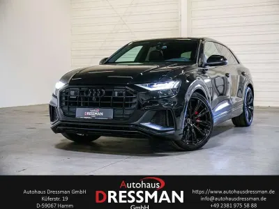 Begagnad Audi Q8 S-Line 381 HK (280 kW) 2022 Svart SUV