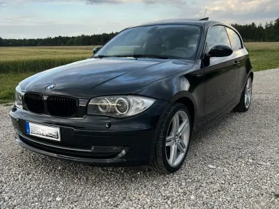 Gebraucht BMW 120 Sport Line 170 PS (125 kW) 2007 Schwarz Kleinwagen