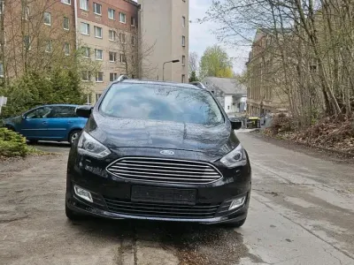 Gebraucht Ford Grand C-Max 150 PS (110 kW) 2019 Schwarz Van / Kleinbus