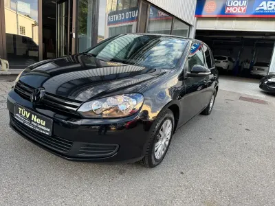 Gebraucht VW Golf VI Comfortline 105 PS (77 kW) 2009 Schwarz Limousine
