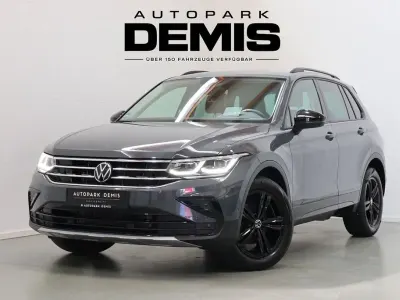 Gebraucht VW Tiguan Sport 150 PS (110 kW) 2022 Grau SUV