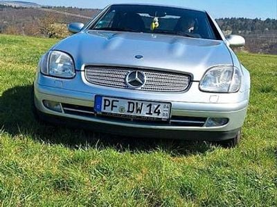 Gebraucht Mercedes SLK200 136 PS (100 kW) 2000 Silber Cabrio