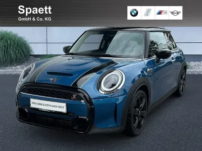 Gebraucht Mini Cooper S Hatch 178 PS (130 kW) 2023 Blau Kleinwagen