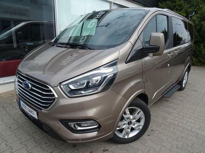 Usata Ford Tourneo Titanium 170 CV (125 kW) 2019 Argento Station wagon