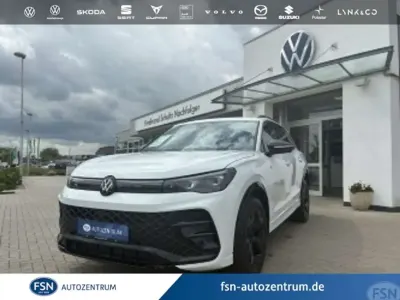 Neu VW Tiguan R-line 150 PS (110 kW) 2026 Pure white uni SUV