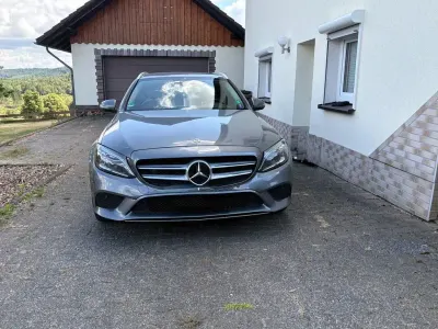 Gebraucht Mercedes C300 245 PS (180 kW) 2019 Grau Limousine